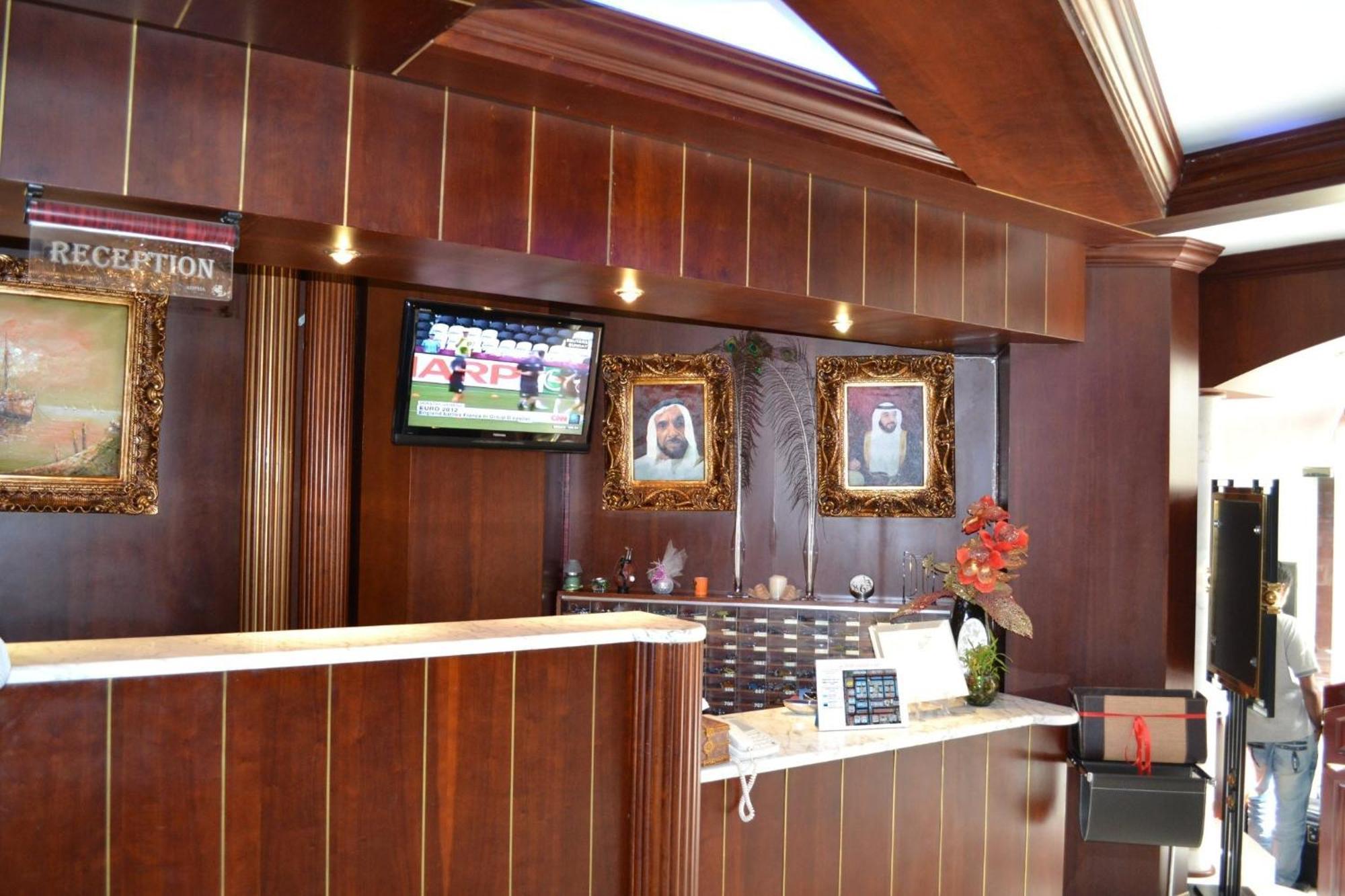 Abu Dhabi Plaza Hotel Apartments Exterior photo
